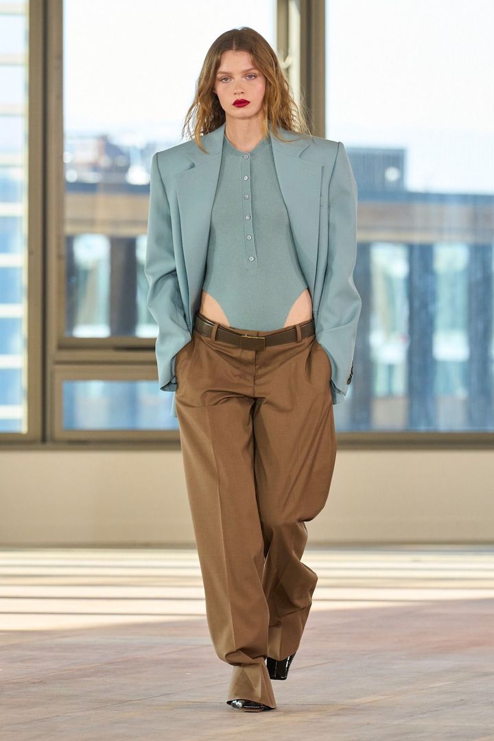 ステラ マッカートニー 2025-26年秋冬コレクション