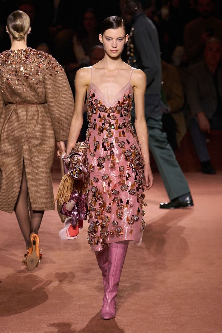 フェンディ 2025-26年秋冬コレクション