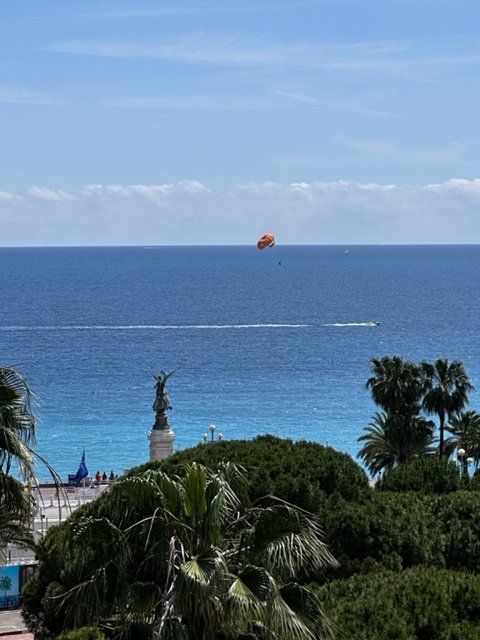 花薫る季節、南仏への旅【夢見るパリ】