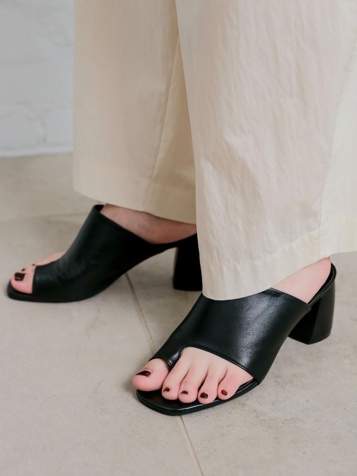 画像: 店頭でも愛用しているシューズ