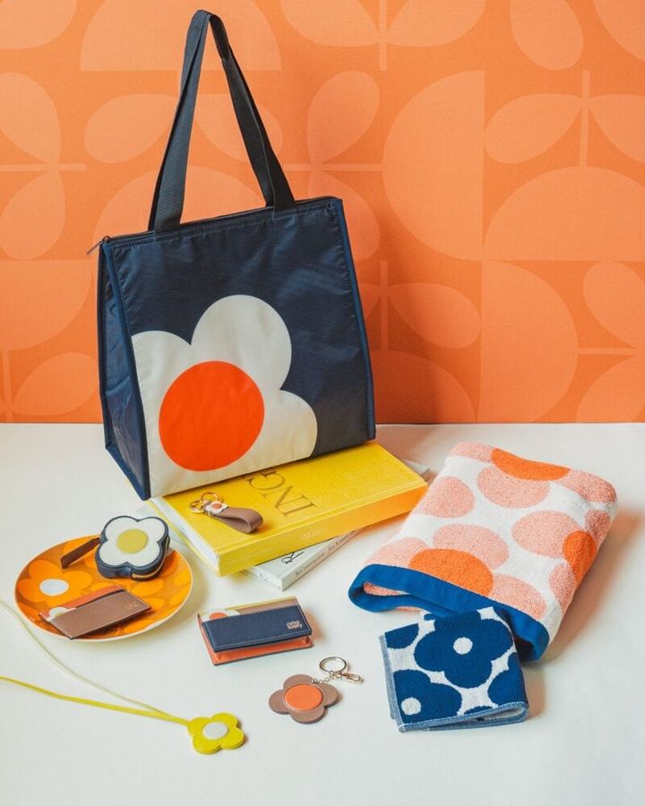 【保冷ショッピングバッグ】サイズ（約）：縦32×横32×マチ15㎝