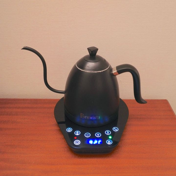 〈Brewista〉のケトル