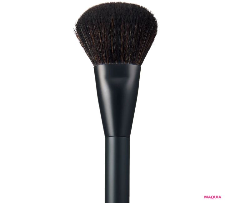 人気メイクアップアーティスト・paku☆chanさんがリアルに使う神ツールとは？プチプラスポンジから3万超えのブラシまで！_8