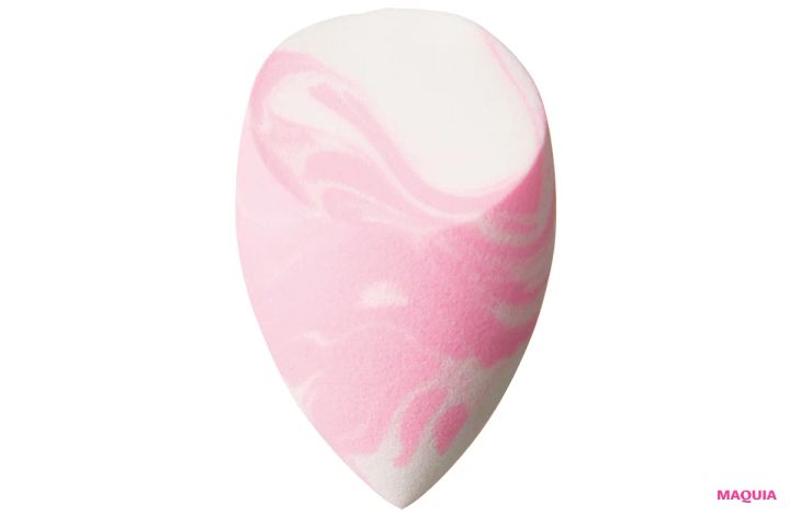 人気メイクアップアーティスト・paku☆chanさんがリアルに使う神ツールとは？プチプラスポンジから3万超えのブラシまで！_4