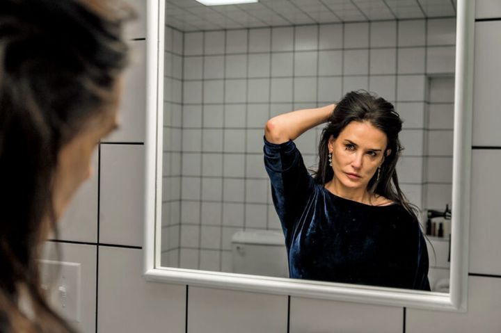 『サブスタンス』 監督：コラリー・ファルジャ 出演：デミ・ムーア、マーガレット・クアリー、 デニス・クエイド TOHOシネマズ日比谷ほかにて全国ロードショー