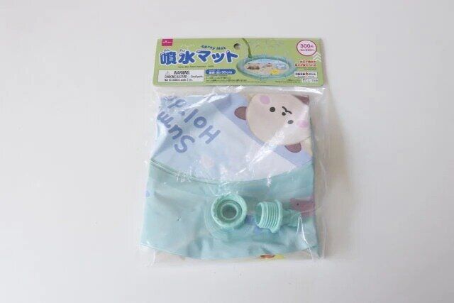 ダイソーの噴水マット（直径約50cm）のパッケージ