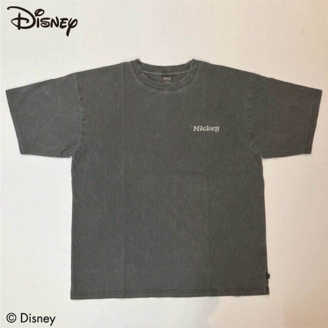 しまむらのミッキーマウスバックプリント付きTシャツ1