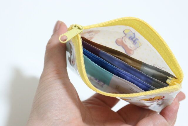 ダイソー フラットポーチ HM リボン