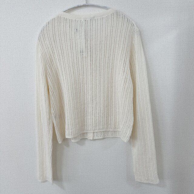 GU ブークレ透かし編みカーディガン NATURAL 後ろ側