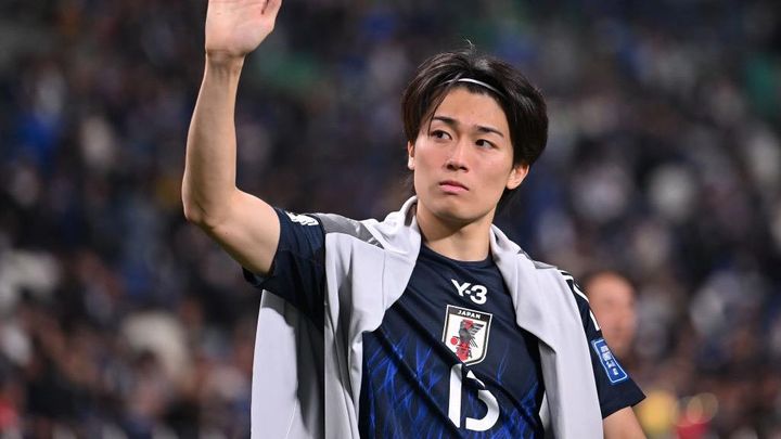 24歳日本代表は「理想的なパートナー」、パリの“富豪”クラブ移籍を現地メディアが推す