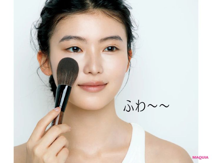 「透明感＝白さ」じゃない。長井かおり流、クリアな肌のつくり方。透明感仕込みコスメも公開！_13