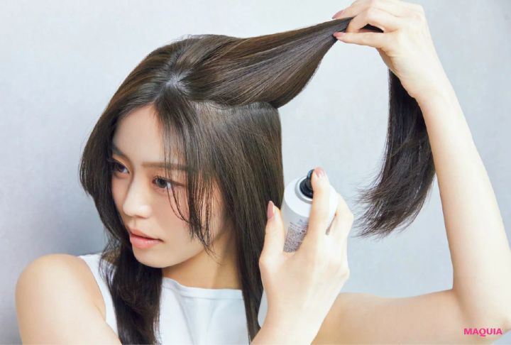 崩れる、ぺちゃんこ、巻きが取れる...梅雨どきヘア悩み攻略法。神崎 恵さんの信頼スタイリストが伝授！_3