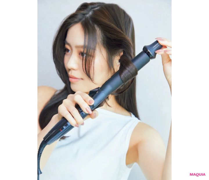 崩れる、ぺちゃんこ、巻きが取れる...梅雨どきヘア悩み攻略法。神崎 恵さんの信頼スタイリストが伝授！_19