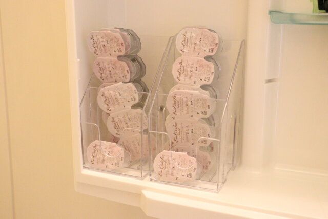 コンタクト収納スタンド 使用例