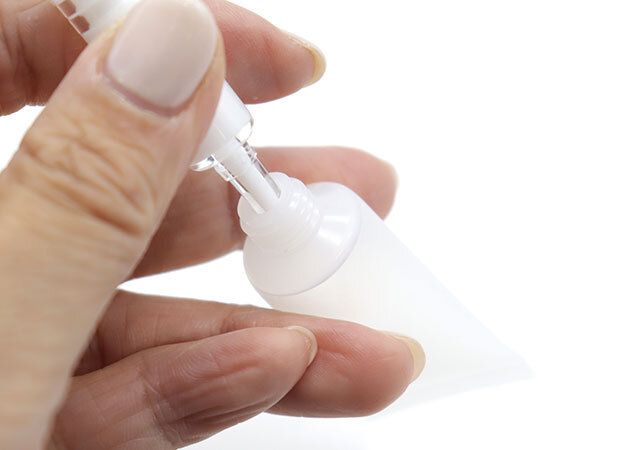 ダイソー チューブ型詰め替え容器（8mL、3個） 詰め替え シリンジ