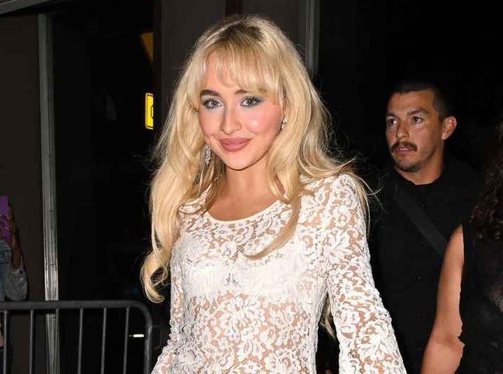 画像: サブリナ・カーペンターが8月29日ニューアルバム『Man's Best Friend』をリリース