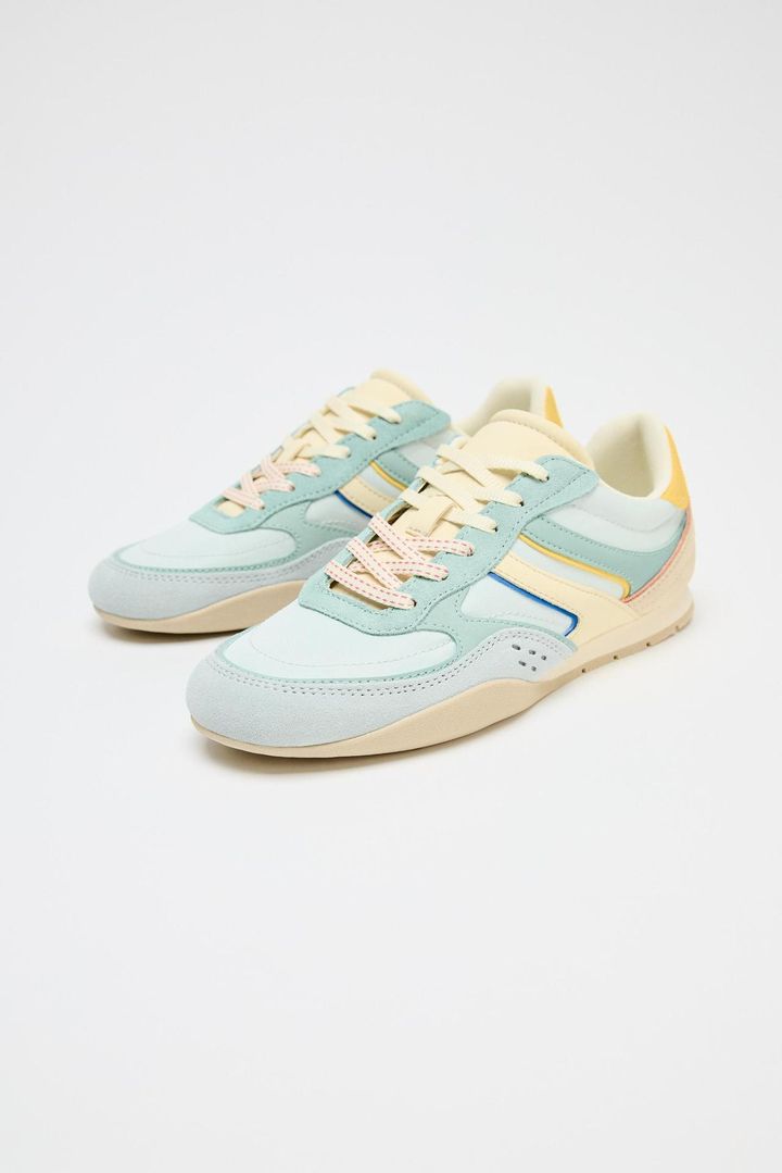 画像2: 出典：ZARA