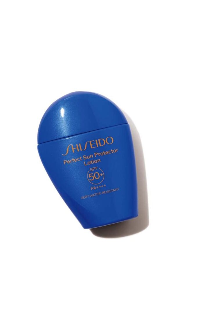 SHISEIDO パーフェクト サンプロテクターローション SPF50+・PA++++ 50㎖ ¥6,600／SHIEIDO