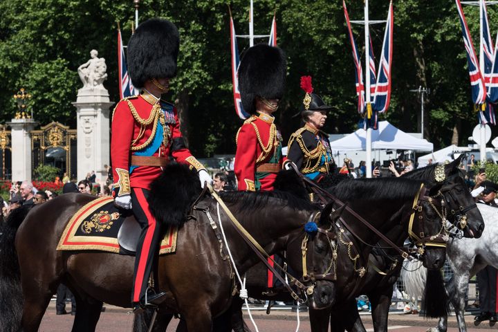 左からウィリアム皇太子、エドワード王子、アン王女。