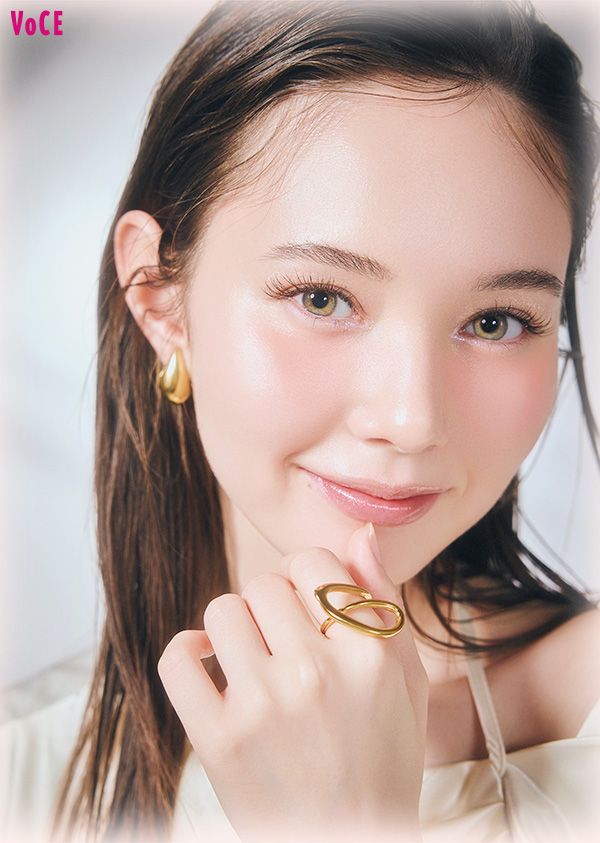 マーシュ彩さん