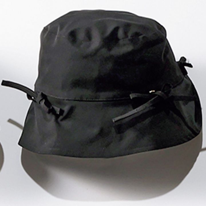 トレスのリボン付きハット