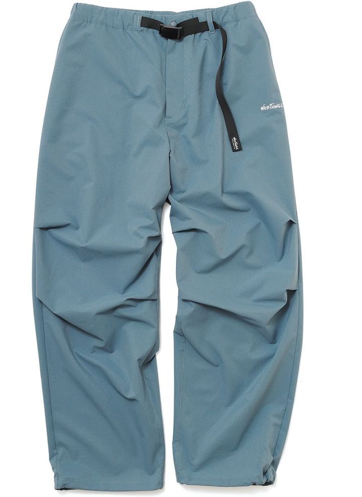 ストレッチ性、通気性、撥水性などを持つ「クールドッツ」採用したワイルドシングスのパンツ