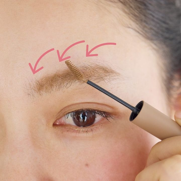 ＼３ステップで完了！ ふんわり眉の作り方／