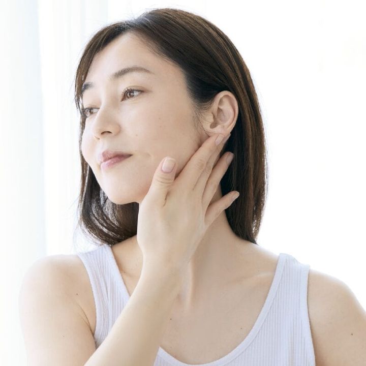 首から肩にかけての老廃物を流す