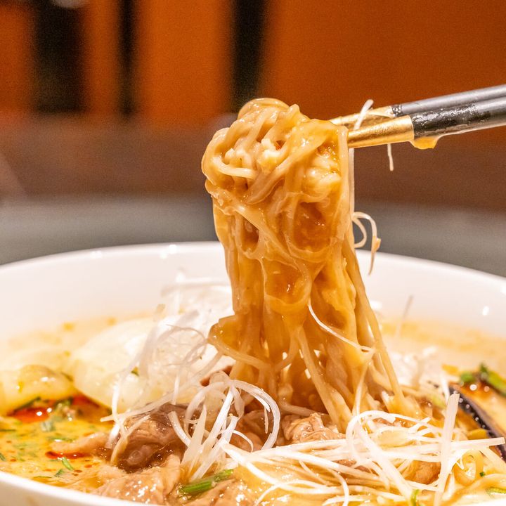 黒毛和牛と胡麻ペースト入り冷やし担々麺3