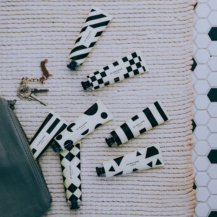 入れておくと超役立つ！バッグの中に忍ばせておきたい香りのアイテム6選