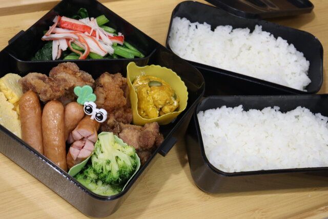 ダイソー 弁当箱（三分割式） 使用例