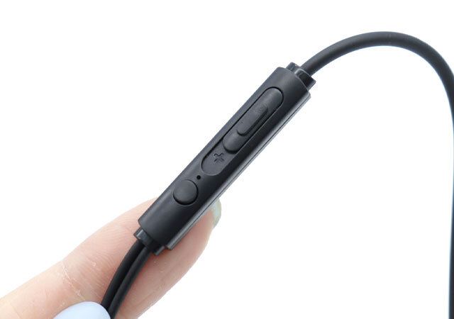 ダイソー ゲーミングイヤホン ボリュームリモコン