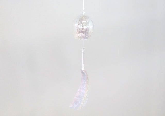 ダイソー ガラス風鈴（オーロラ、B） デザイン 短冊