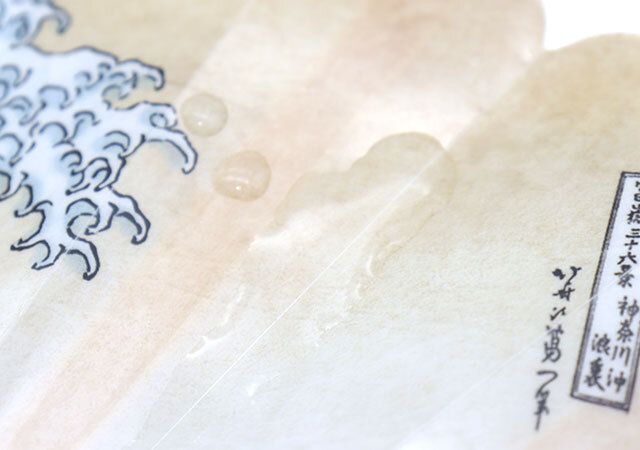 ダイソーのミニプラ扇子は水に強い