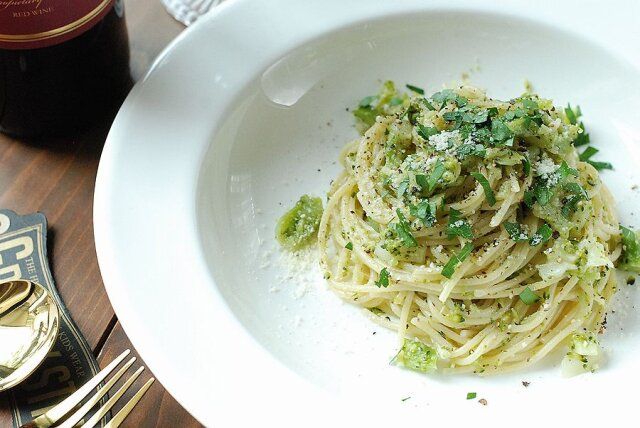 ブロッコリーのくたくたパスタ