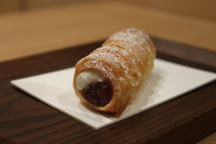 「あずきコルネ 和三盆クリーム」