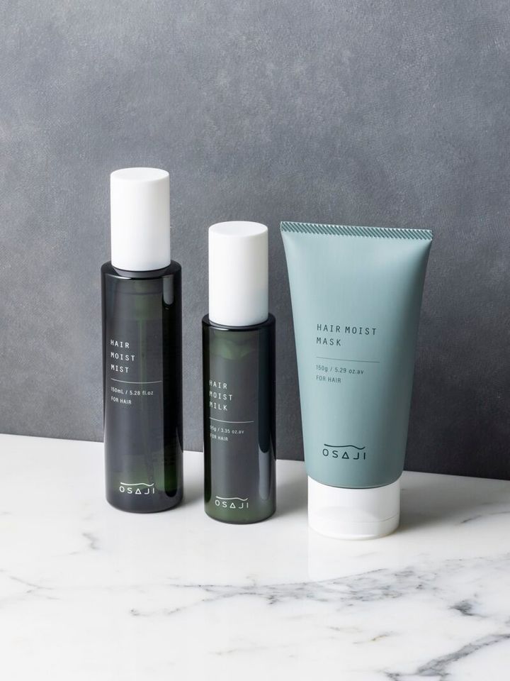 （左から）オサジ ヘアモイスト ミスト150mL ￥3,630、オサジ ヘアモイスト ミルク95g￥3,520、オサジ ヘアモイスト マスク150g￥4,400（すべてOSAJI）
