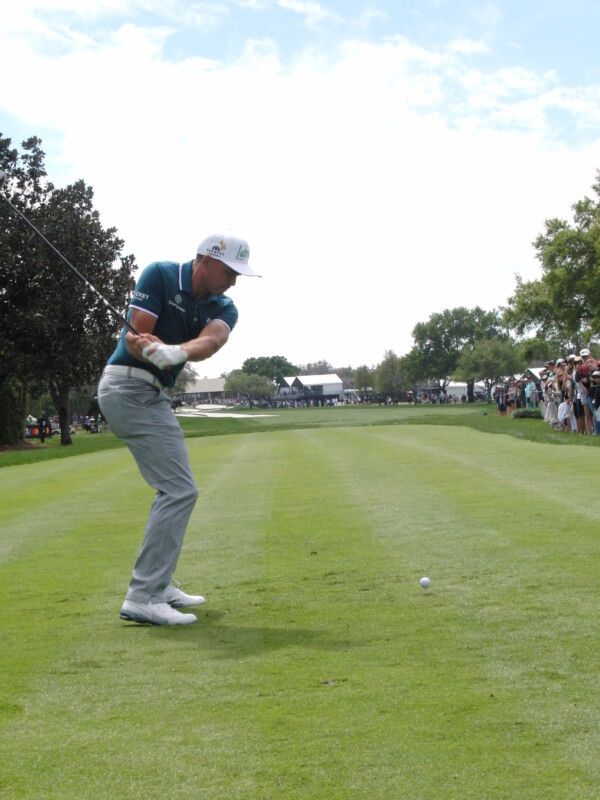 スライスや飛距離に悩んでいるなら「シャローイング」を試してみて！