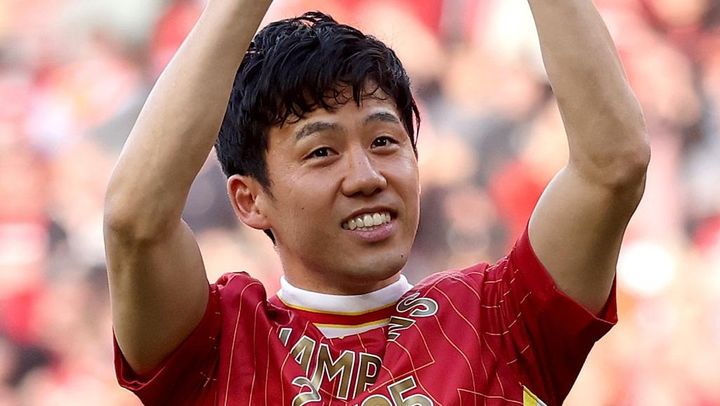 「我が日本戦士」日本代表キャプテン、来日した元同僚スターと銀座で再会して喜ぶ