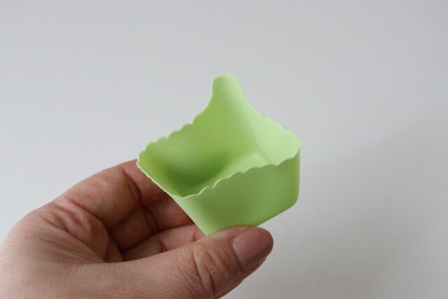 ダイソーのおかずカップ4