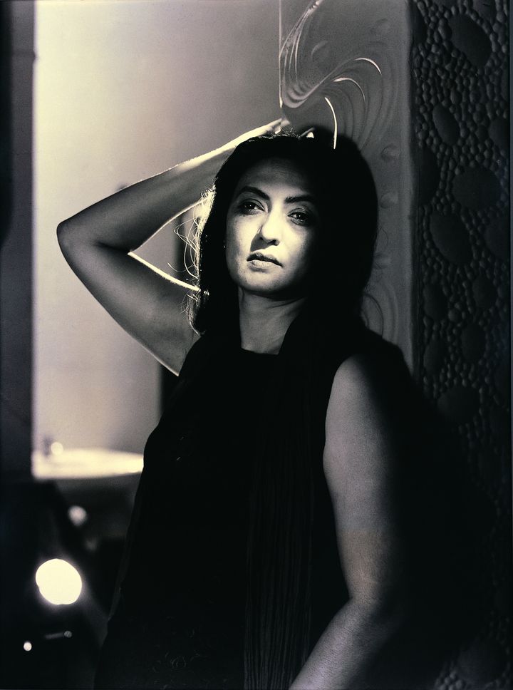 ≪Shringara/恋情≫The Navarasa Suite from the series Bombay Photo Studio, 2000-2003 @ Pushpamala N