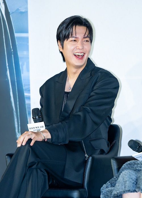 6月17日、制作報告会に出席したイ・ミンホ