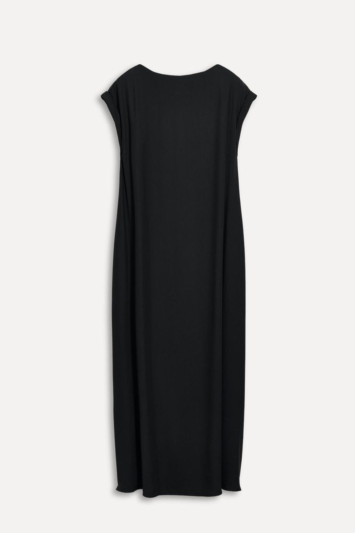 画像2: 出典：ZARA