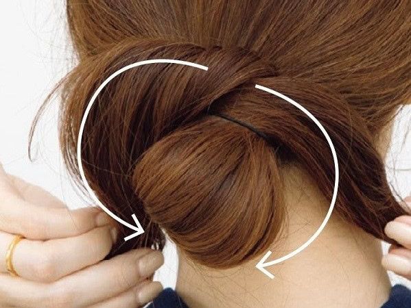 ロングのゆるっとお団子ヘアアレンジのコツ