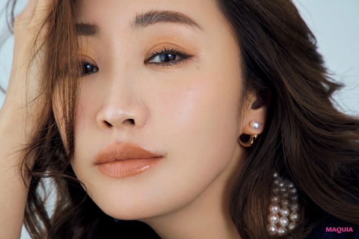 神崎 恵さん、パールを身につける日のこだわりは？ 日常使いするときは“脱コンサバ”がルール_5