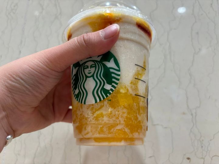 スタバ オリエンタル マンゴー ＆ ティー フラペチーノ®