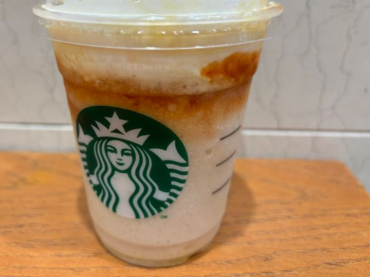 スタバ オリエンタル マンゴー ＆ ティー フラペチーノ®