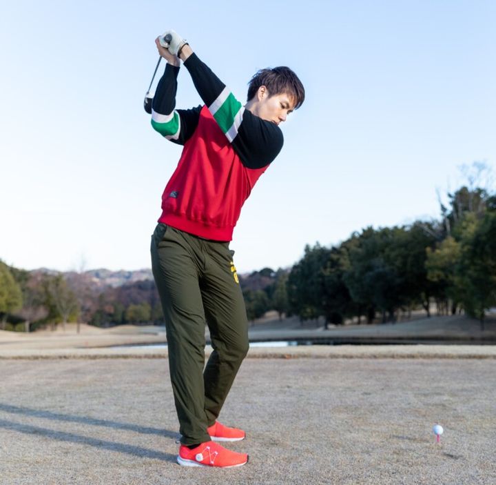 飛距離アップの秘けつは“目”にあり！眼球の可動域を広げよう