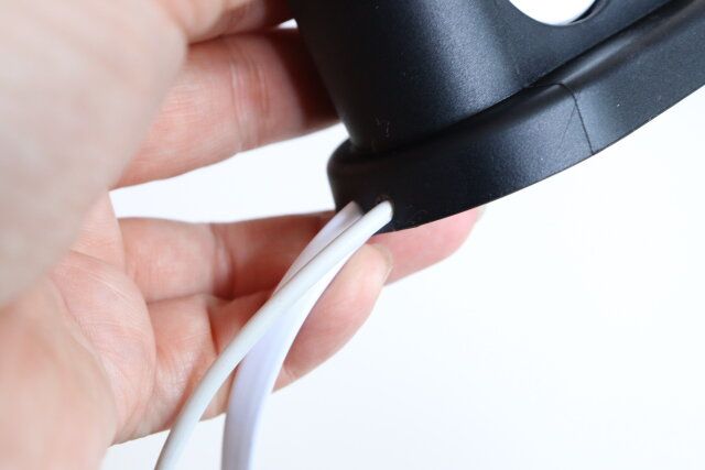 Apple WatchとAirPodsを同時に充電できるスタンド 取り付け