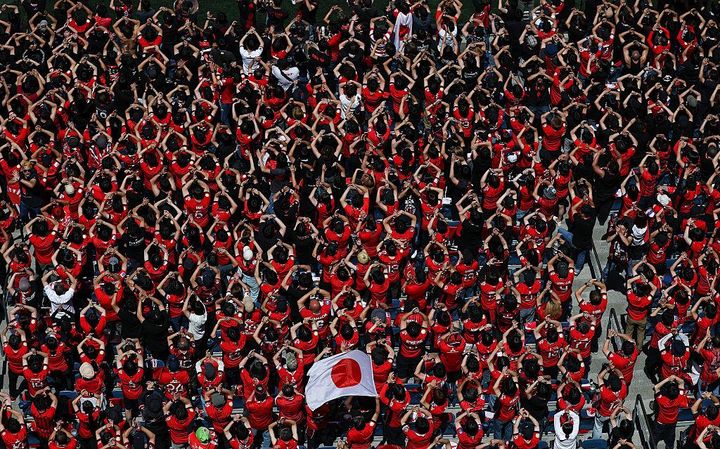 Jリーグ強豪、世界大会敗戦後のお辞儀が海外で話題 「日本文化から学ぶことは多い」「日本人は信じられないほど礼儀正しい」